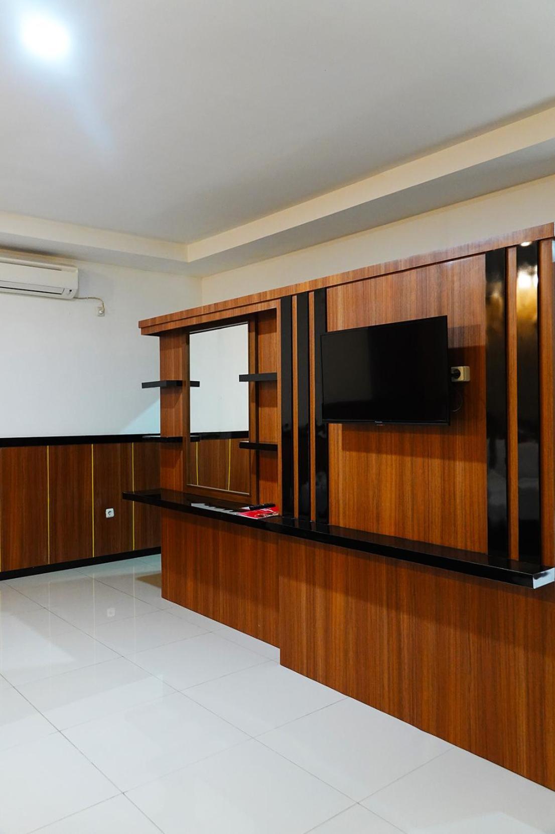 Baratha Hotel&Resto Bondowoso Kültér fotó