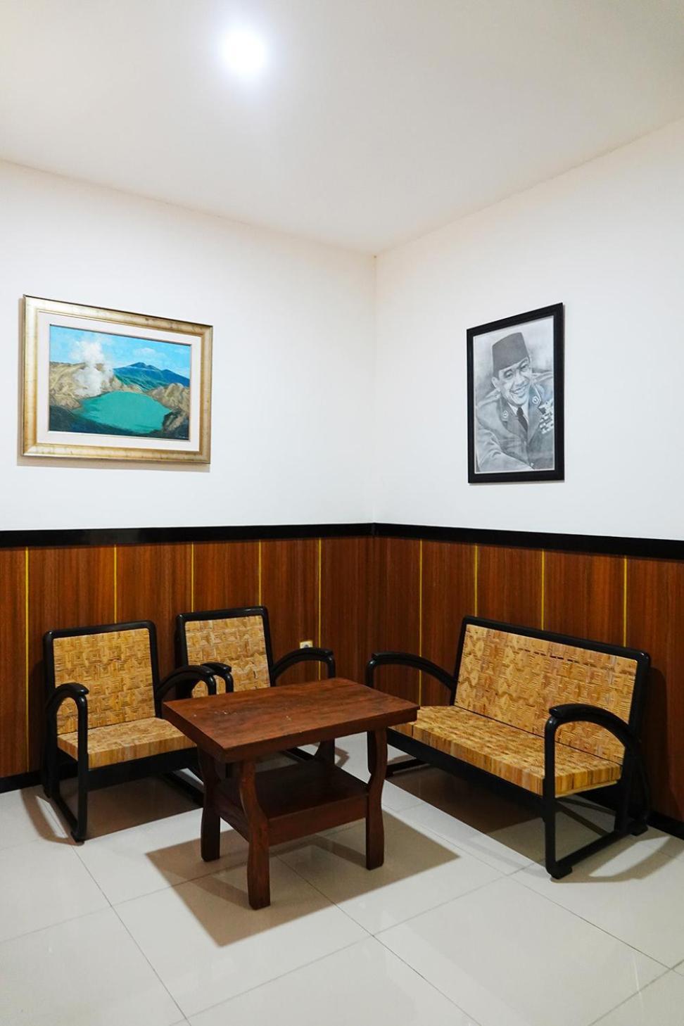 Baratha Hotel&Resto Bondowoso Kültér fotó