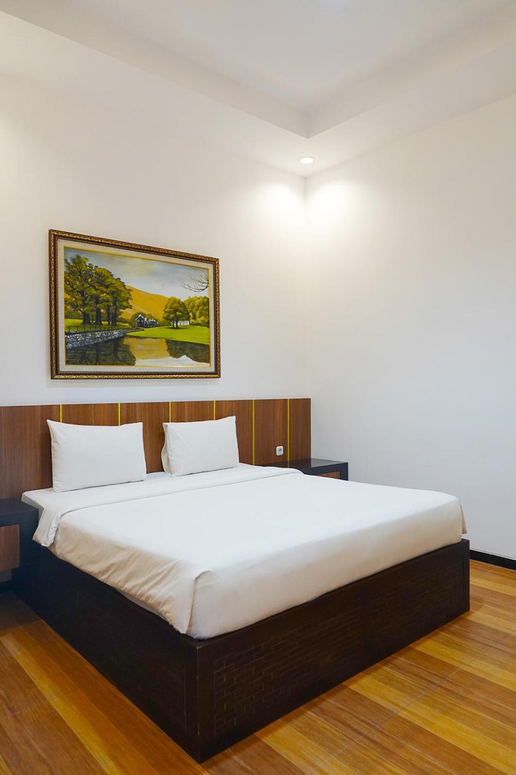 Baratha Hotel&Resto Bondowoso Kültér fotó