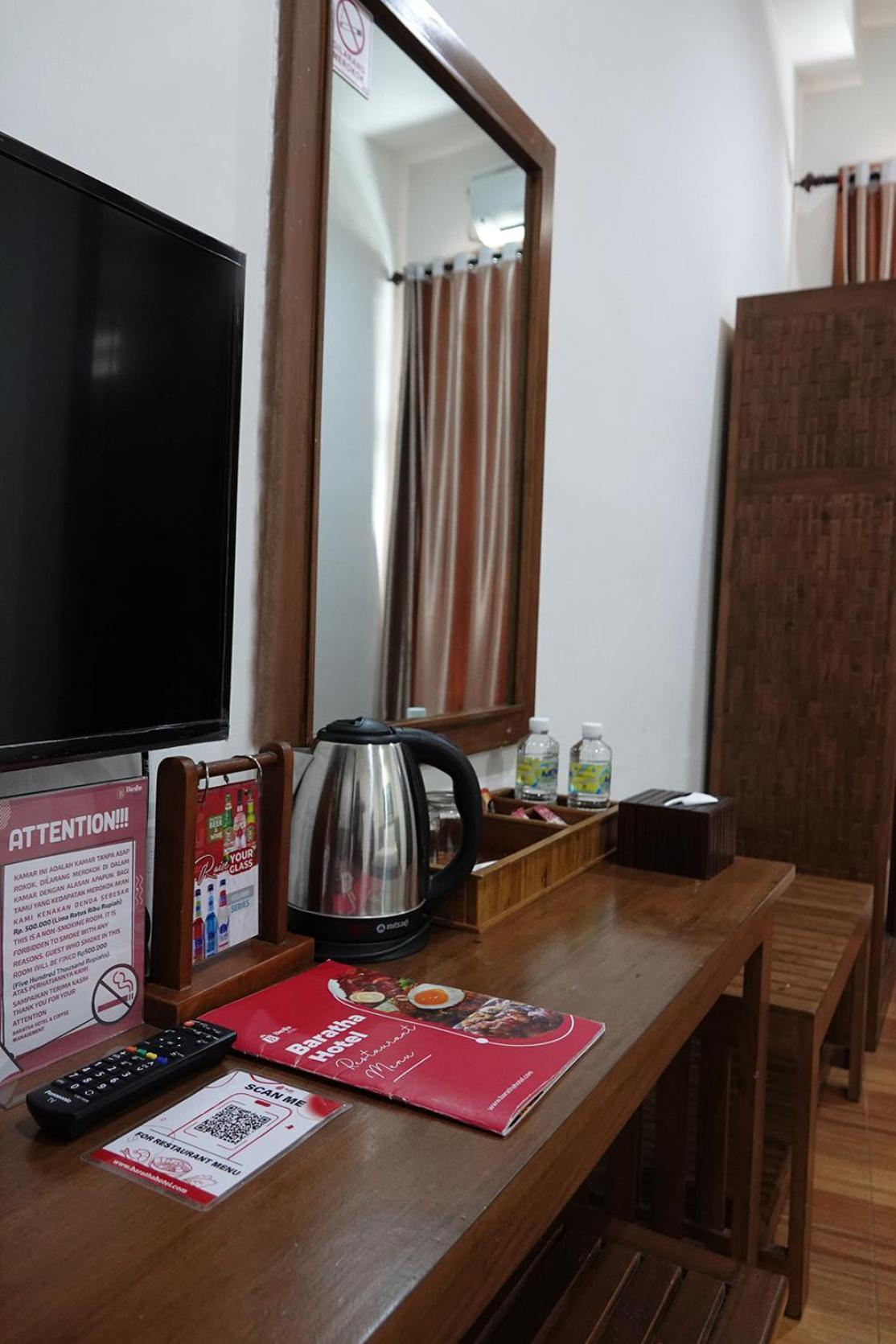 Baratha Hotel&Resto Bondowoso Kültér fotó