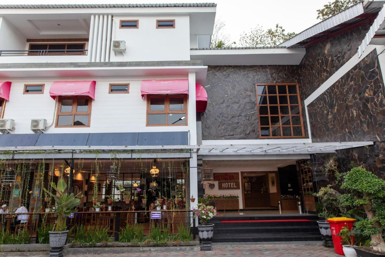 Baratha Hotel&Resto Bondowoso Kültér fotó