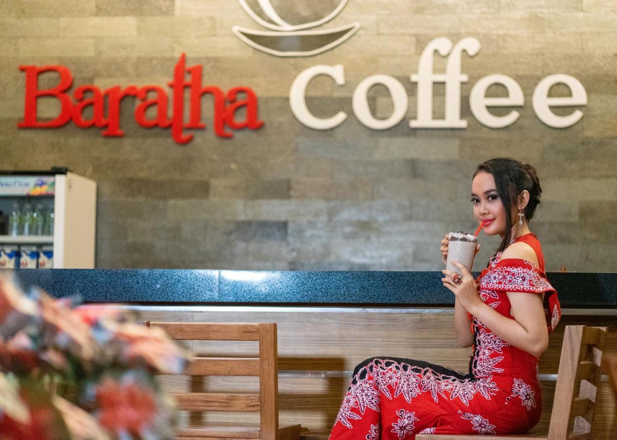 Baratha Hotel&Resto Bondowoso Kültér fotó