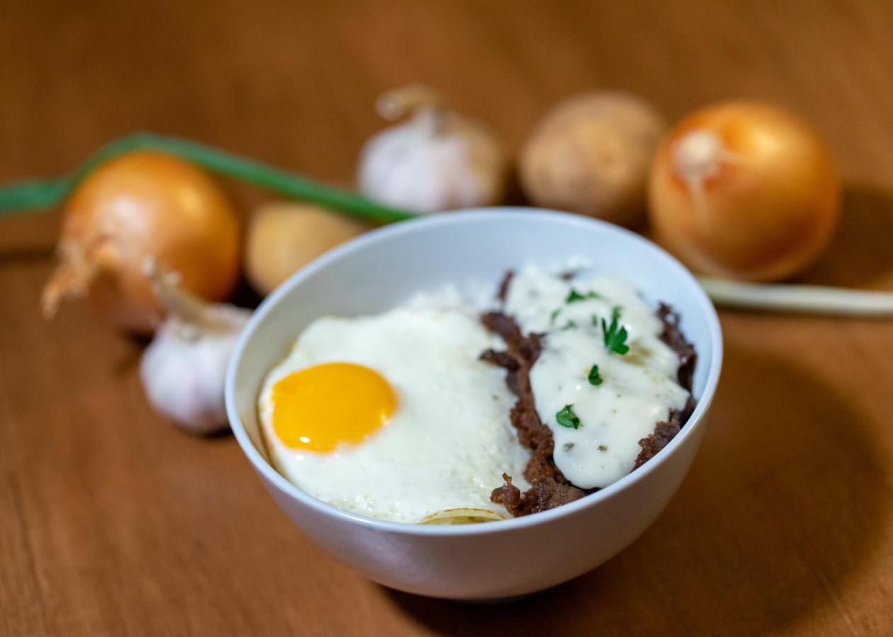 Baratha Hotel&Resto Bondowoso Kültér fotó