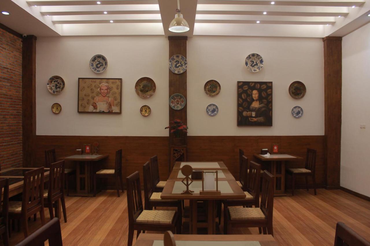 Baratha Hotel&Resto Bondowoso Kültér fotó